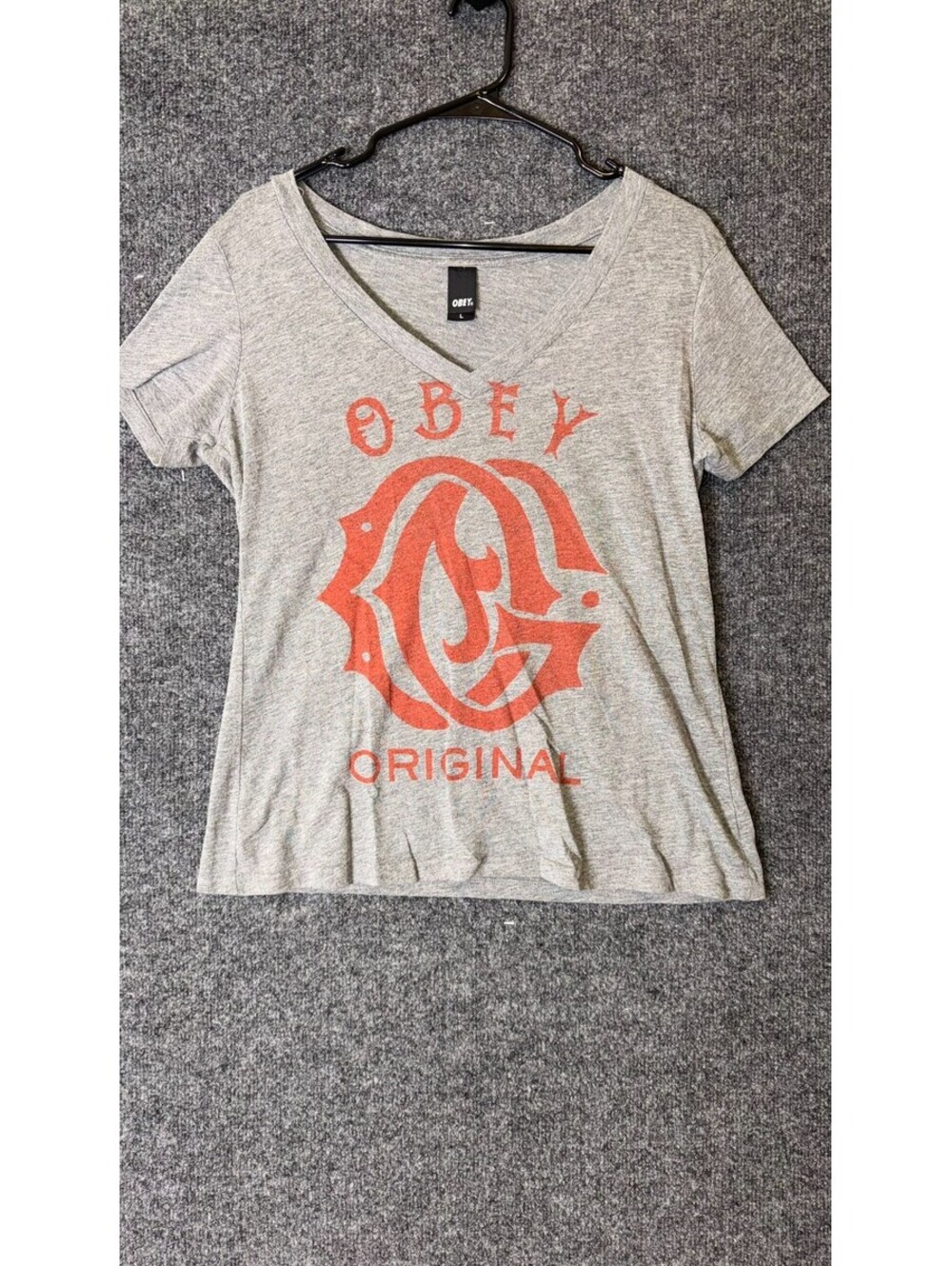 Obey Womens Large Grey Original Graphic Spellout V Neck Short Sleeve T Shirt